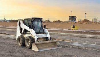 How To Do a Skid Steer Pre-Operation Inspection