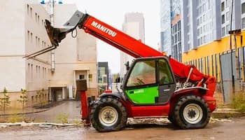 How to Operate a Telehandler in Difficult Conditions