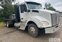 2016 Kenworth T880