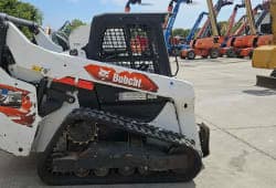 2021 Bobcat T76