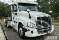 2014 Freightliner Cascadia 125