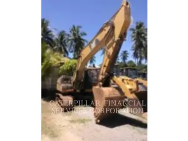 2017 Caterpillar 320D2 for sale