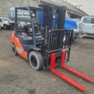 2016 Toyota 8FGU25-Warehouse for sale