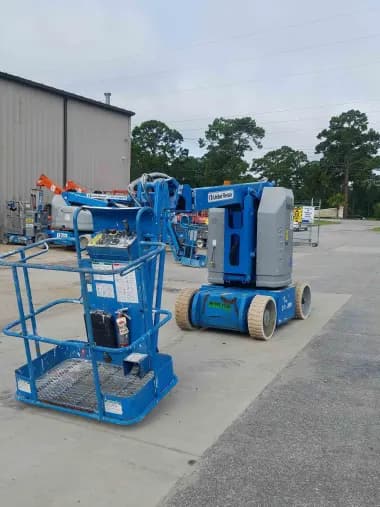 2013 Genie Z-30/20N-RJ-Articulating-Boom-Lift for sale