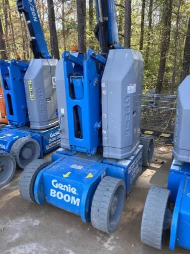 2013 Genie Z-30/20N-RJ-Articulating-Boom-Lift for sale