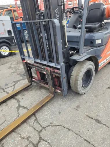 2017 Toyota 8FGU25-Warehouse for sale