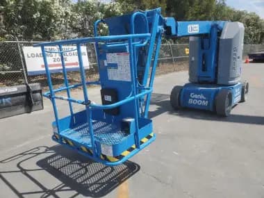 2015 Genie Z-30/20N-Articulating-Boom-Lift for sale