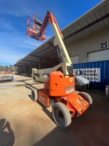 2014 JLG E450AJ-Articulating-Boom-Lift for sale