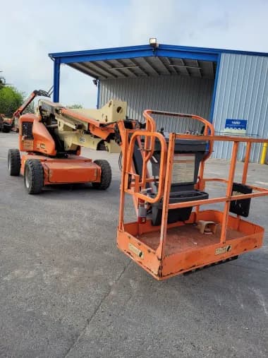 2014 JLG E450AJ-Articulating-Boom-Lift for sale