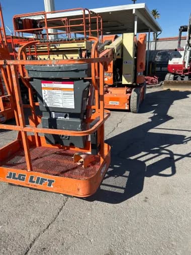 2014 JLG E300AJP-Articulating-Boom-Lift for sale