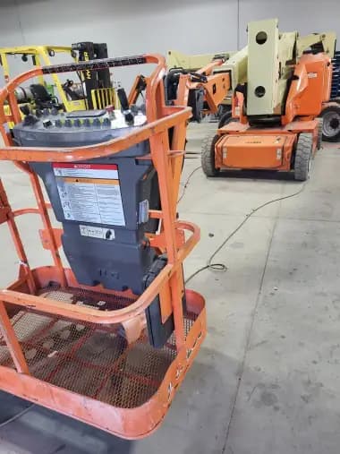 2015 JLG E400AJPN-Articulating-Boom-Lift for sale