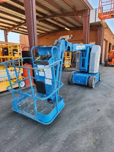 2015 Genie Z-30/20N-RJ-Articulating-Boom-Lift for sale
