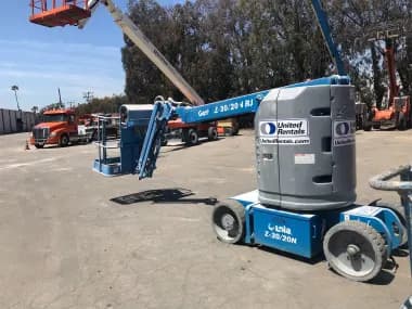2014 Genie Z-30/20N-Articulating-Boom-Lift for sale