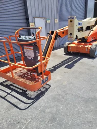 2014 JLG E450AJ-Articulating-Boom-Lift for sale