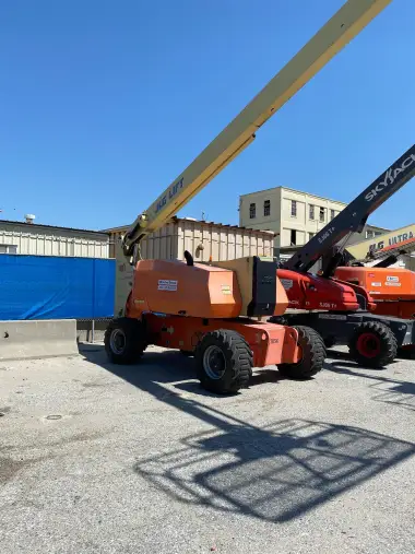 2013 JLG 800AJ-Articulating-Boom-Lift for sale