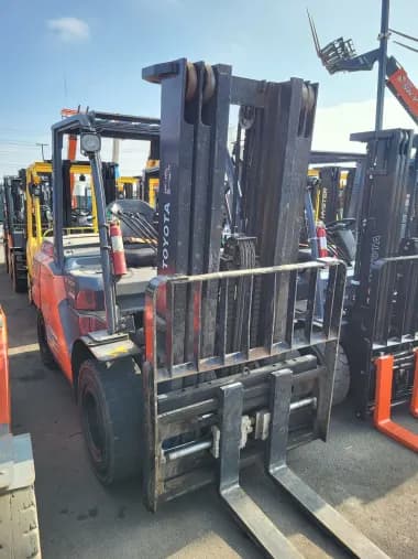 2016 Toyota 8FD45U-Warehouse for sale