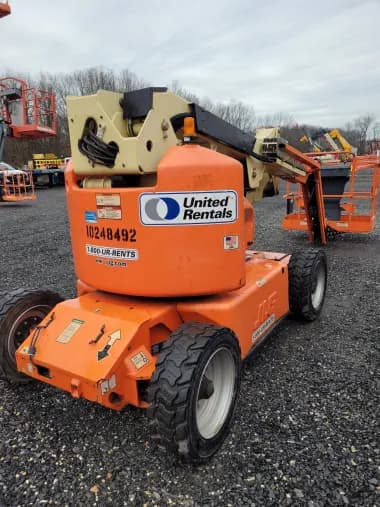 2014 JLG E450AJ-Articulating-Boom-Lift for sale