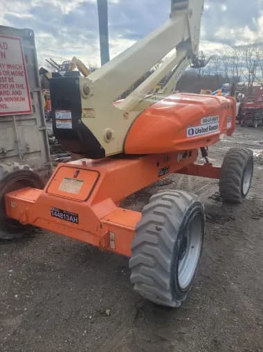 2014 JLG E600JP for sale
