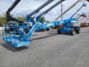 2015 Genie S-85 for sale