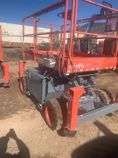 2016 Skyjack SJ6832RT-Rough-Terrain for sale