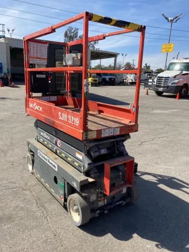 2014 Skyjack SJIII3219 for sale