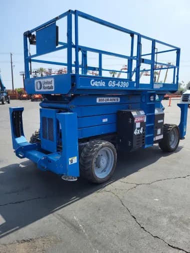 2015 Genie GS-4390-RT-Rough-Terrain for sale