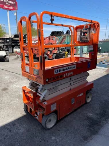 2017 Snorkel S3219E for sale