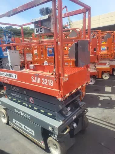 2017 Skyjack SJIII3219 for sale