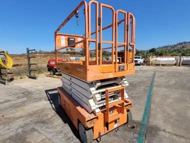 2017 Snorkel S4732E for sale