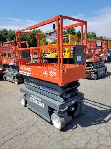 2017 Skyjack SJIII3219 for sale