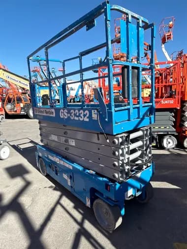 2017 Genie GS-3232 for sale