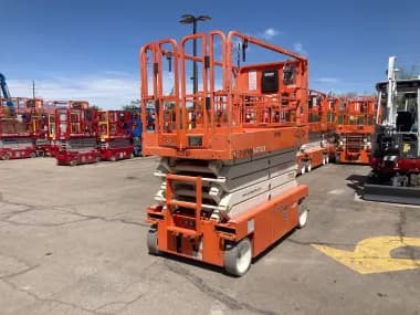 2017 Snorkel S4732E for sale