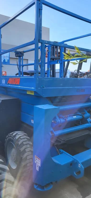 2015 Genie GS-3384-RT-Rough-Terrain for sale