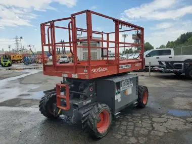 2017 Skyjack SJ6826RT-Rough-Terrain for sale