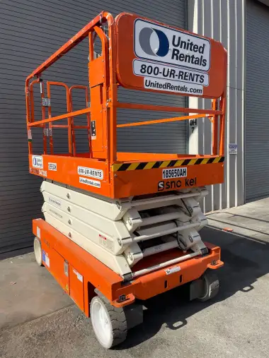 2017 Snorkel S4732E for sale