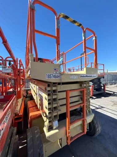 2017 JLG 4069LE for sale