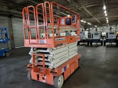 2017 Snorkel S4732E for sale