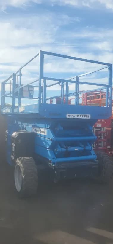 2017 Genie GS-4390-RT-Rough-Terrain for sale