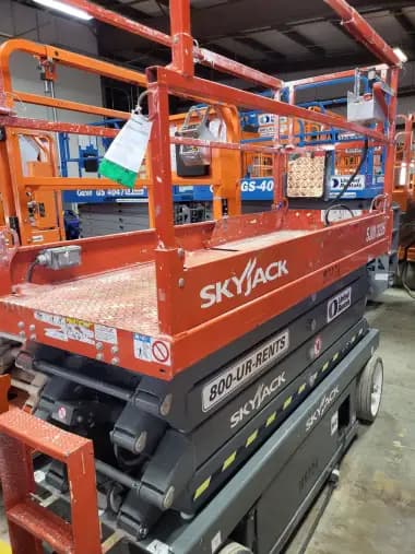 2017 Skyjack SJIII3226 for sale