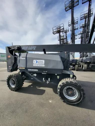 2014 JLG 800A for sale