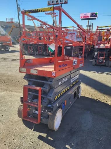 2017 Skyjack SJIII3226 for sale