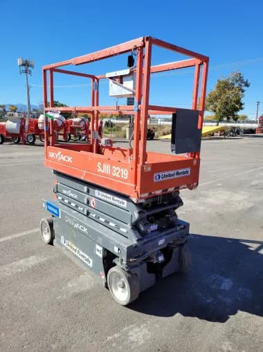 2017 Skyjack SJIII3219 for sale