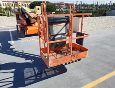 2016 JLG E400AJPN-Articulating for sale