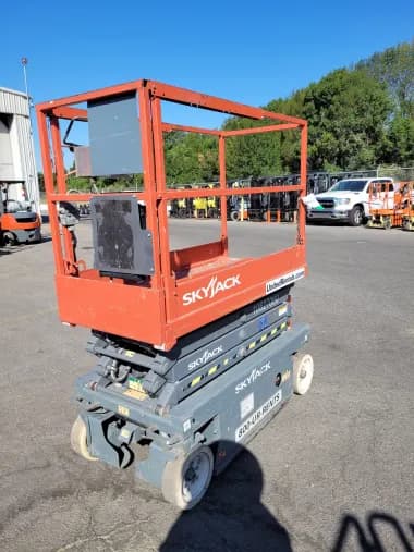 2017 Skyjack SJIII3219 for sale