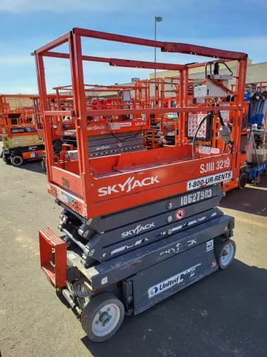 2017 Skyjack SJIII3219 for sale