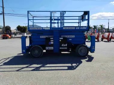 2014 Genie GS-4390-RT-Rough-Terrain for sale