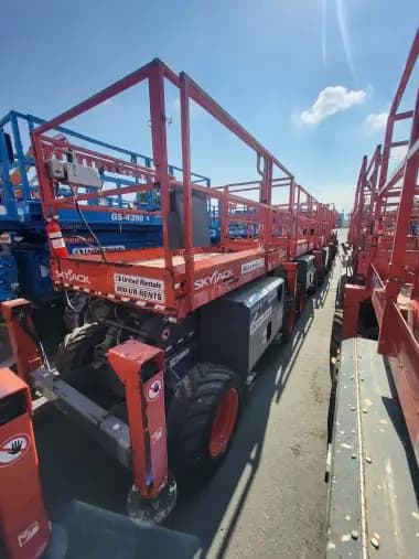 2018 Skyjack SJ6826RT-Rough-Terrain for sale