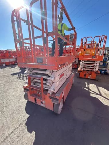 2016 Snorkel S4732E for sale