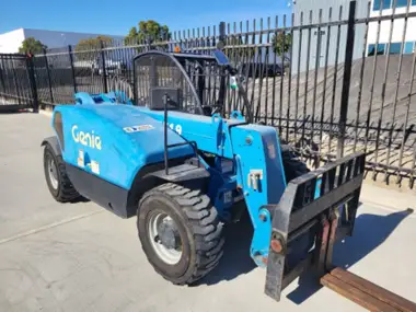 2017 Genie GTH-5519 for sale