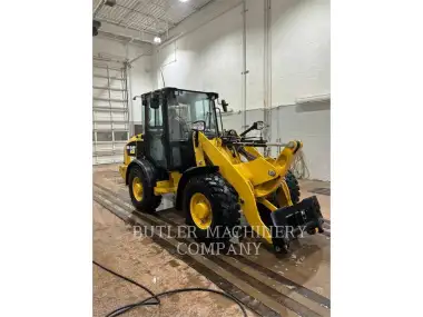 2016 Caterpillar 906M for sale